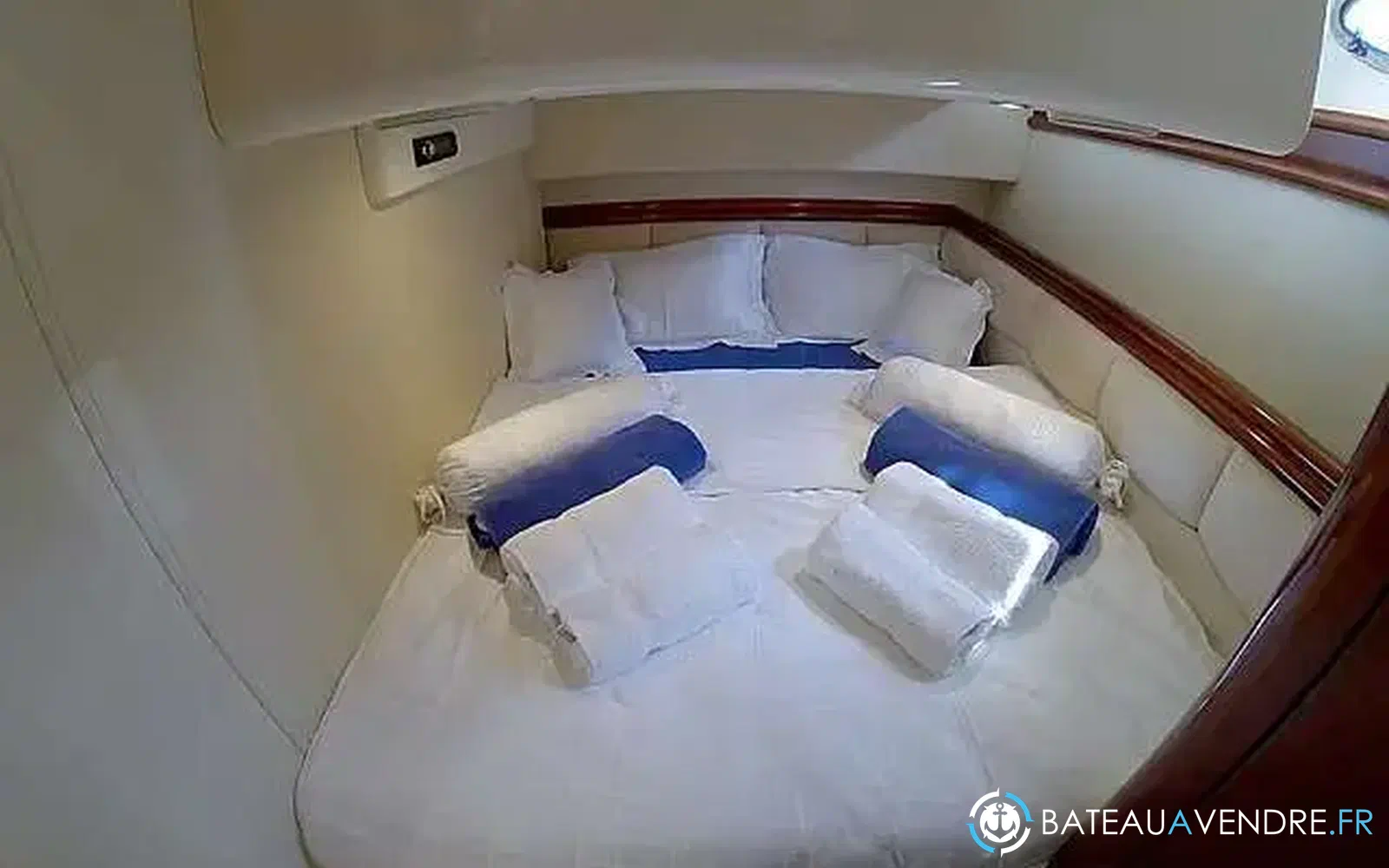 slider 40 Fairline Phantom 50