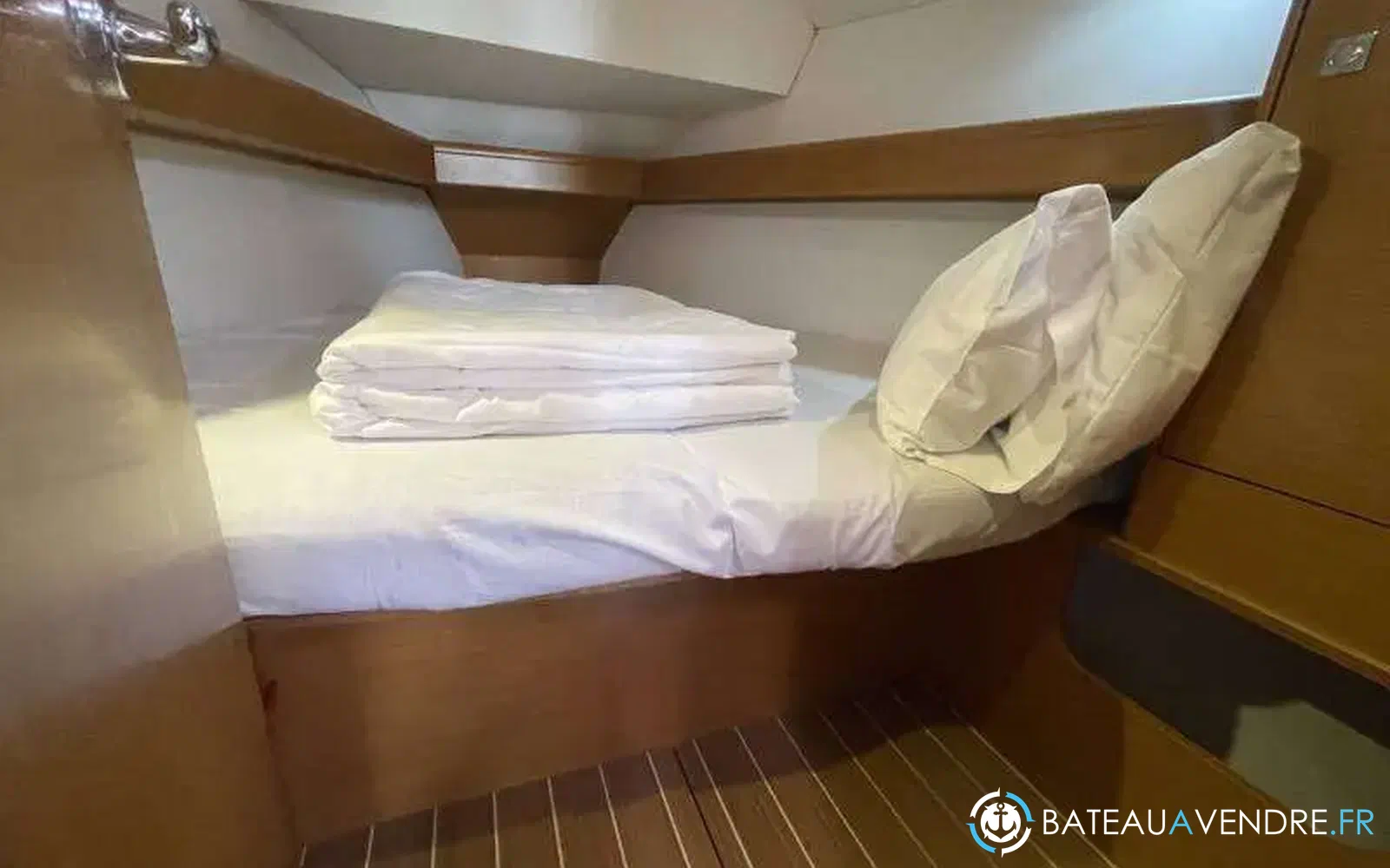 slider 17 Jeanneau Sun Odyssey 36 i