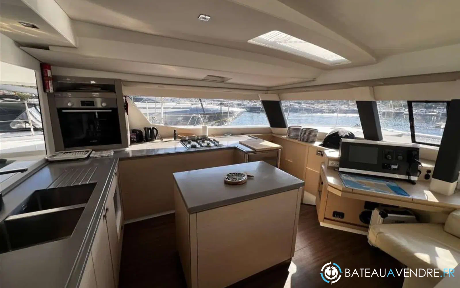 slider 4 Fountaine Pajot Saba 50