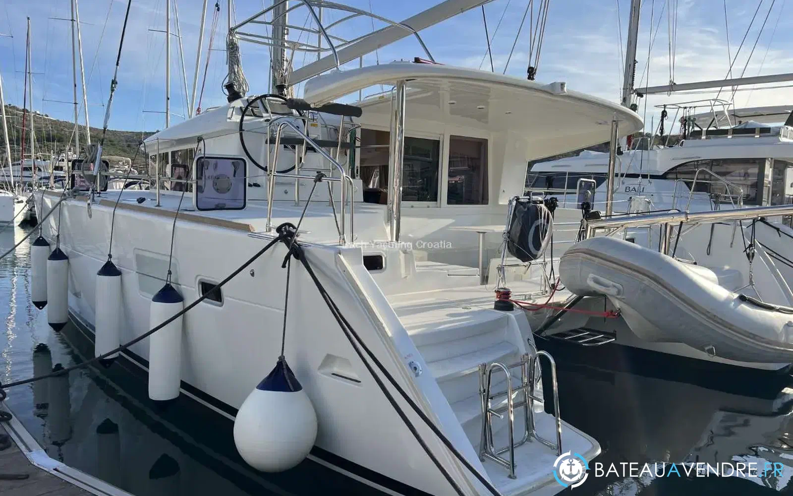 slider 6 Lagoon 400 S2