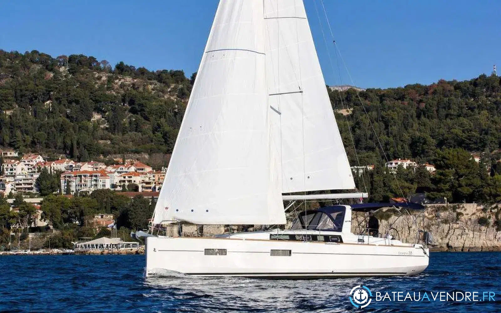slider 0 Beneteau Oceanis 38