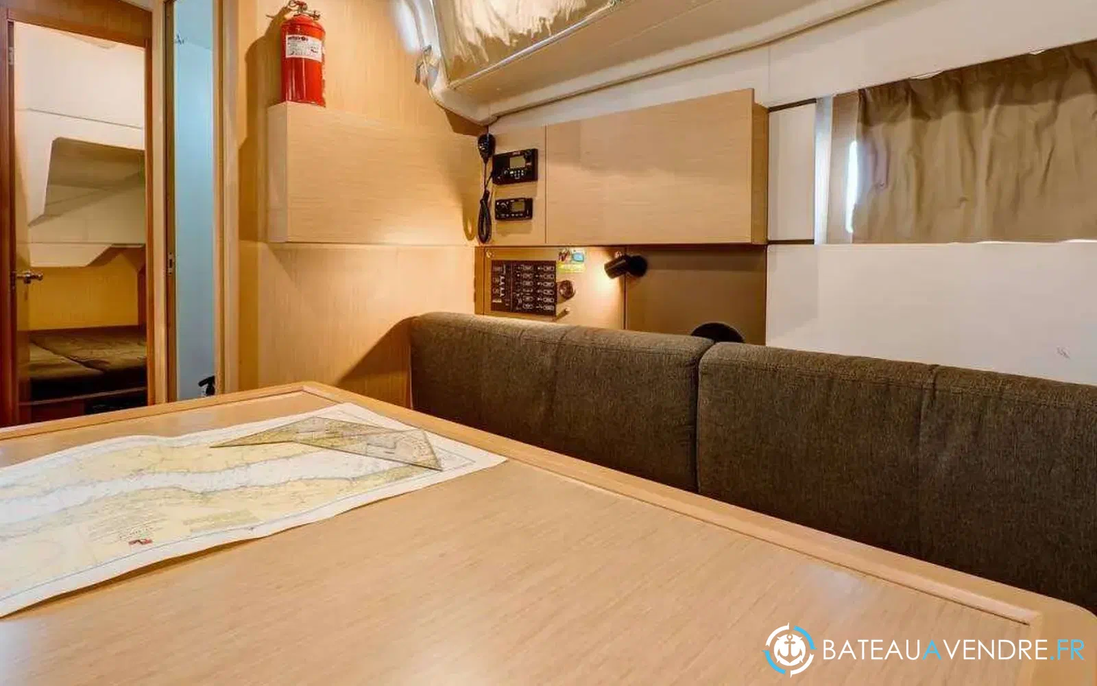 slider 4 Beneteau Oceanis 38
