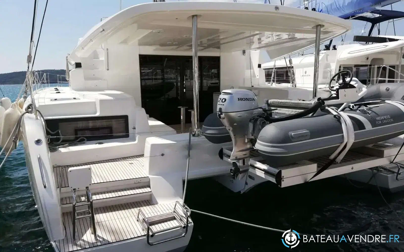 slider 0 Lagoon 50