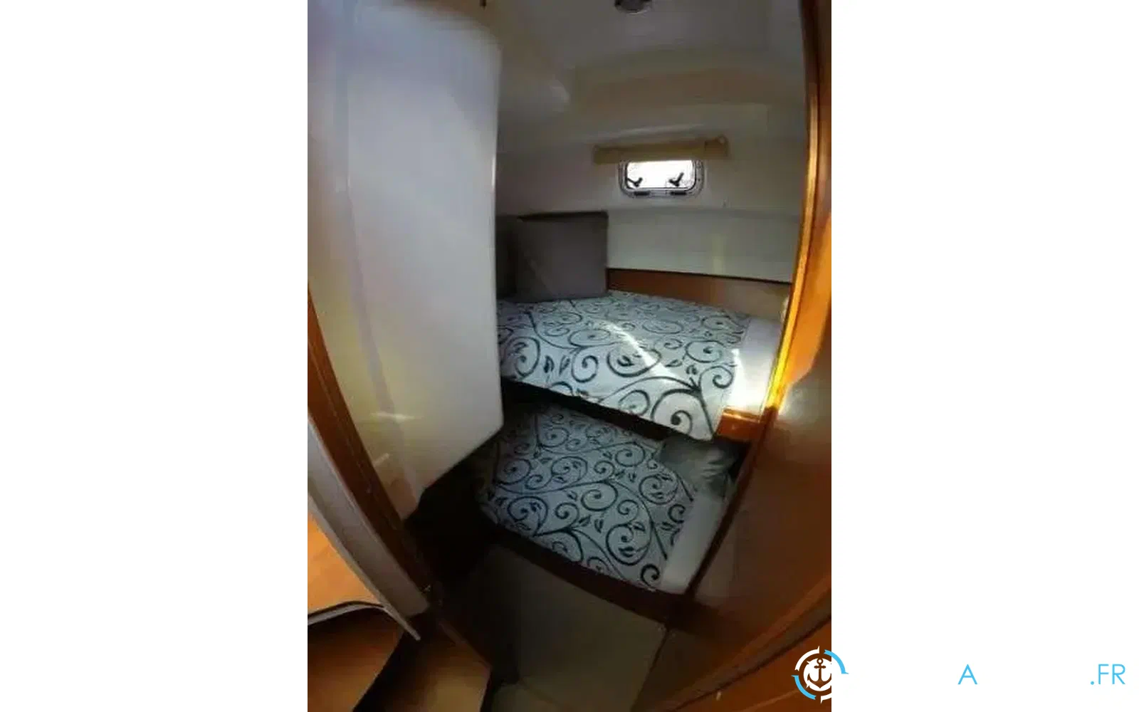 slider 8 Beneteau Antares 30 Fly