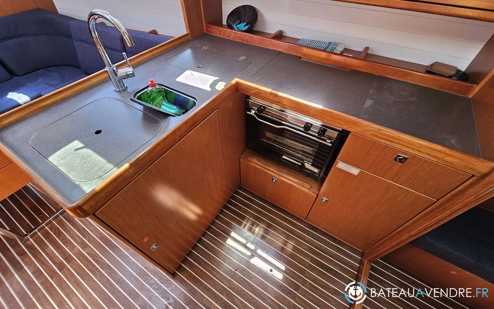 slider 16 Bavaria 37 Cruiser