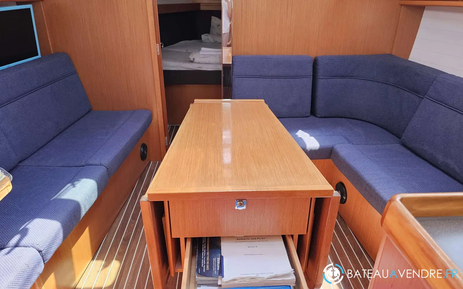 slider 6 Bavaria 37 Cruiser