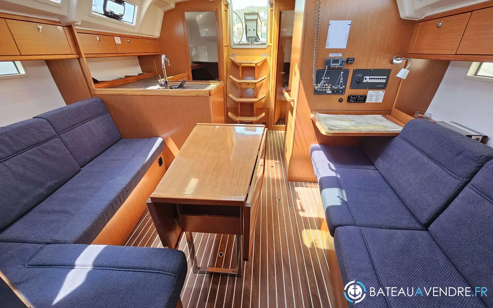 slider 7 Bavaria 37 Cruiser