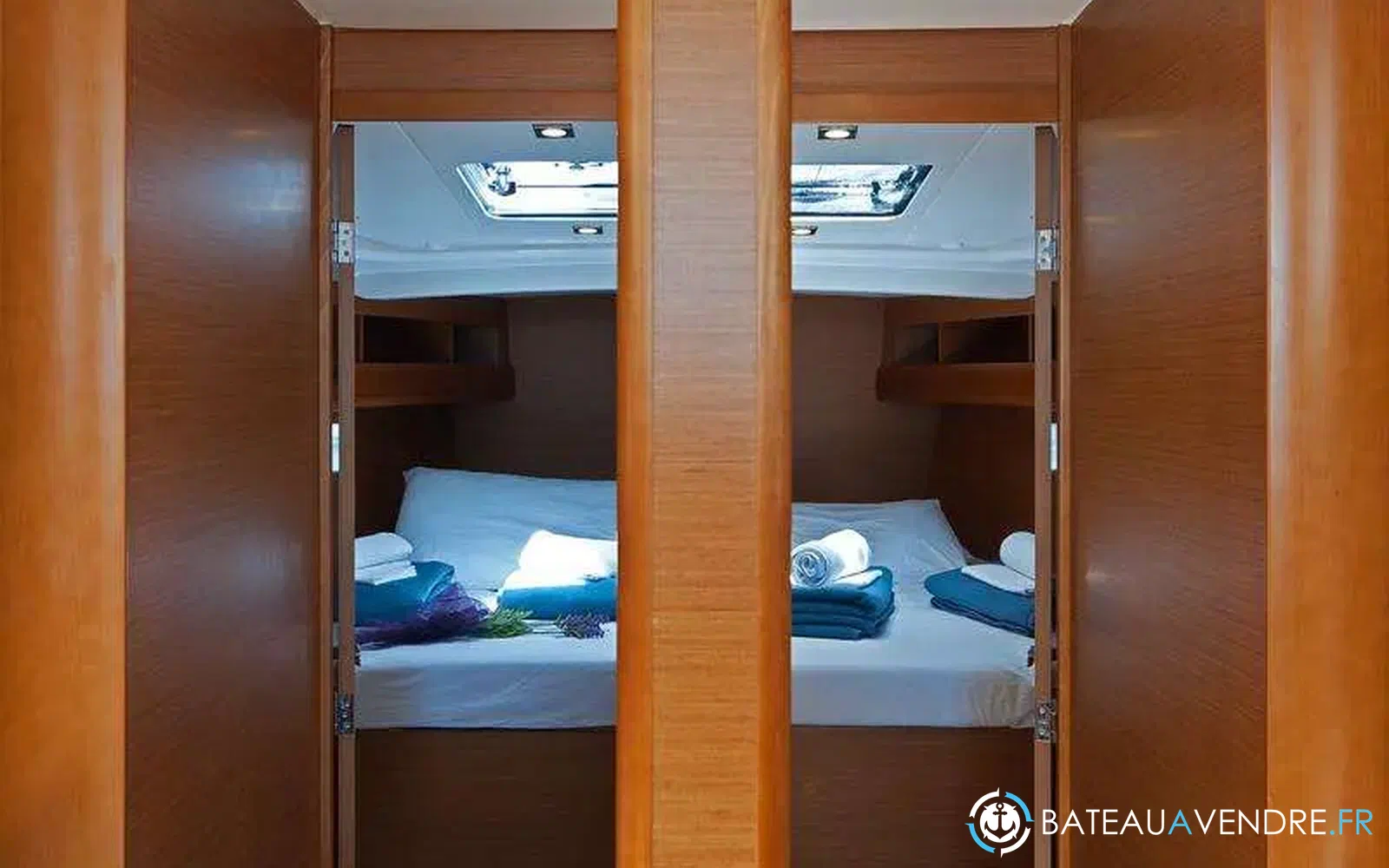 slider 13 Jeanneau Sun Odyssey 469