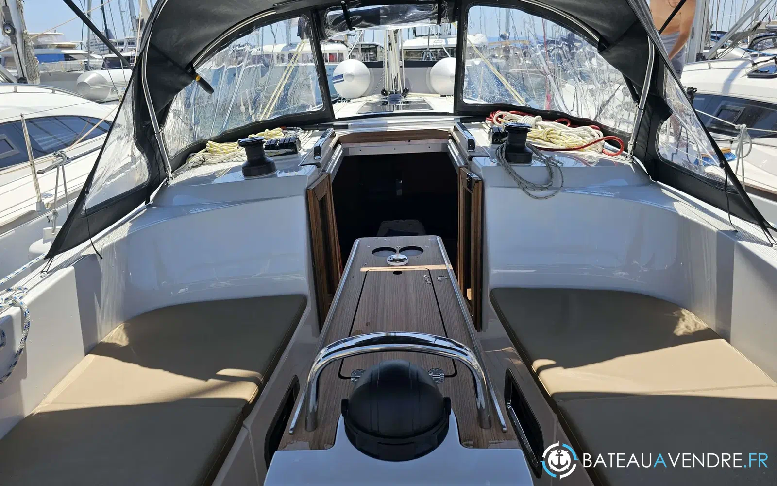 slider 1 Bavaria 37 Cruiser