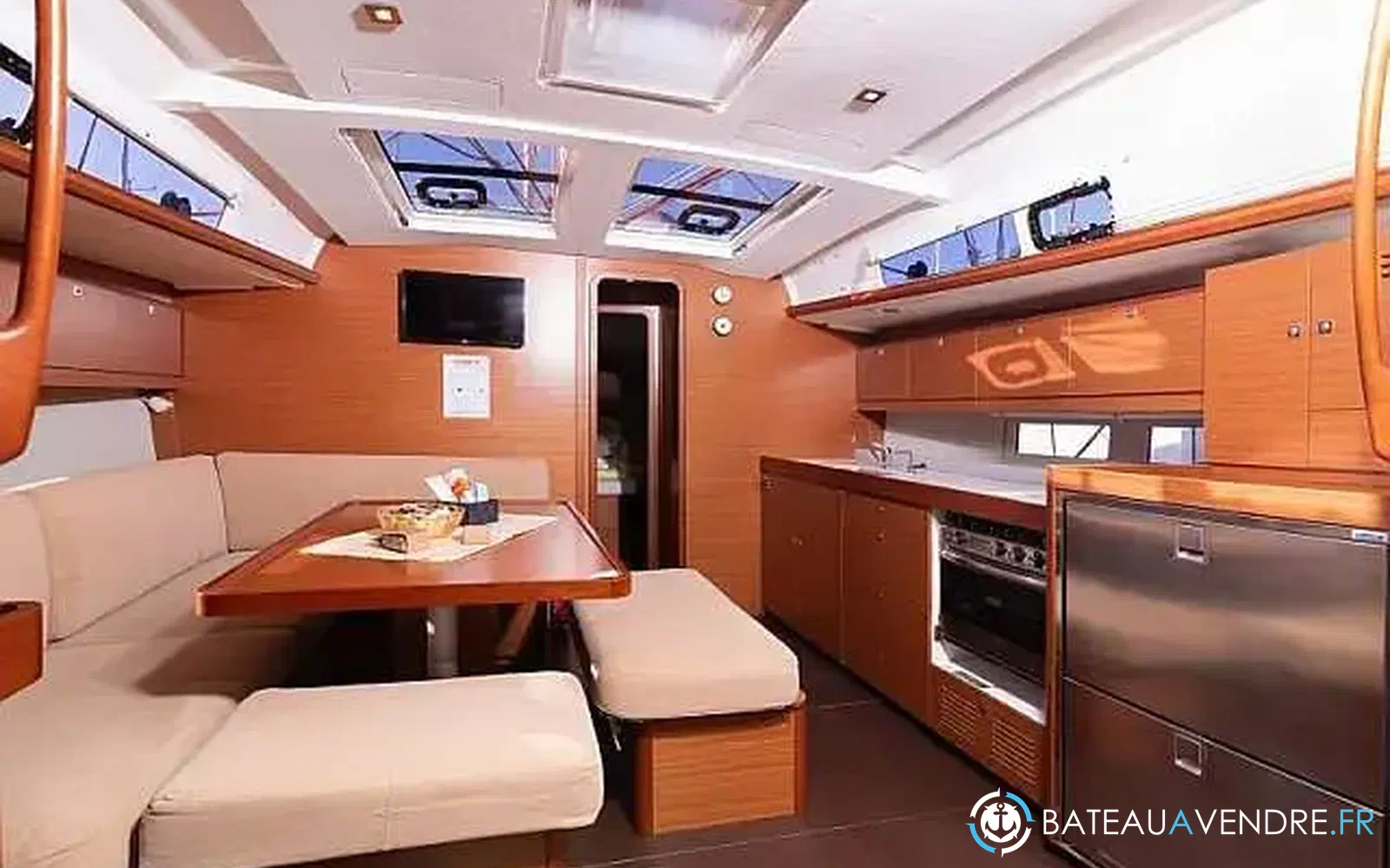 slider 23 Dufour 460 Grand Large