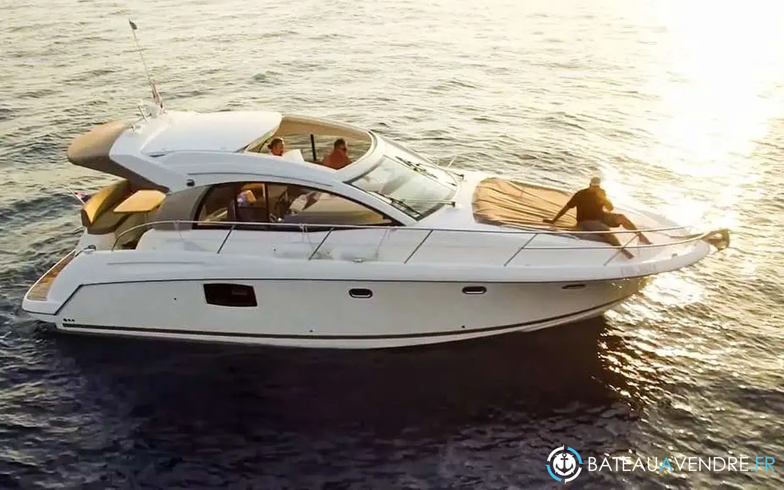 slider 0 Jeanneau Prestige 390 S