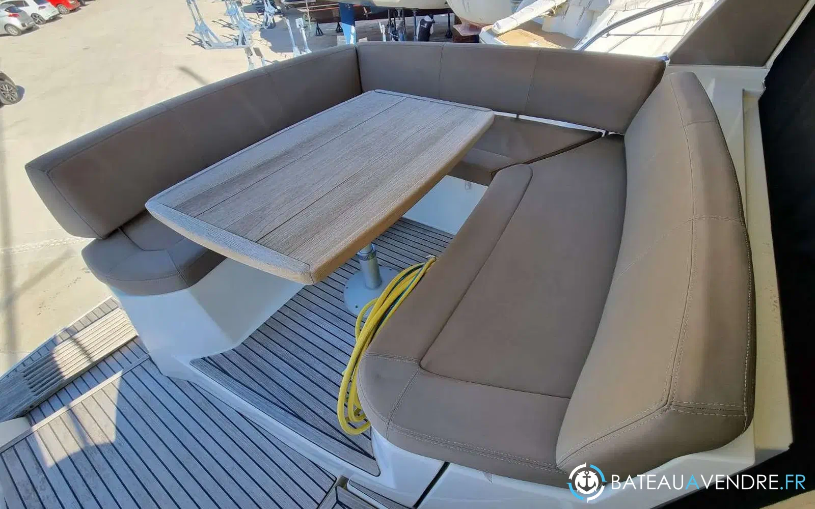 slider 10 Jeanneau Prestige 390 S
