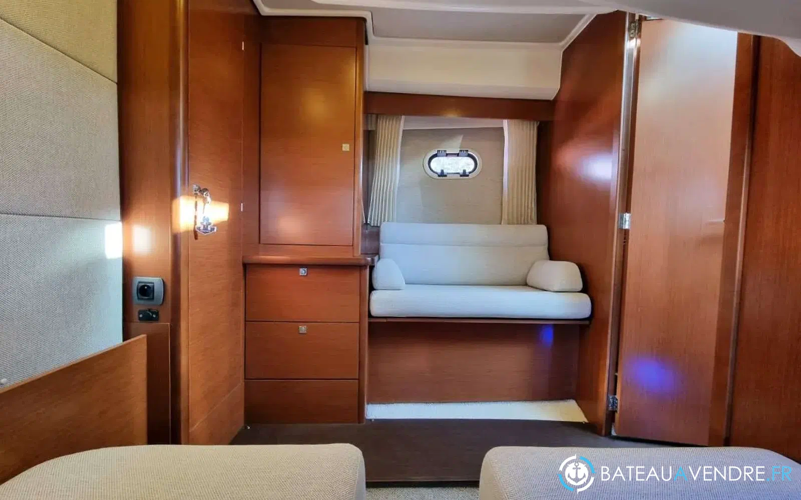 slider 19 Jeanneau Prestige 390 S