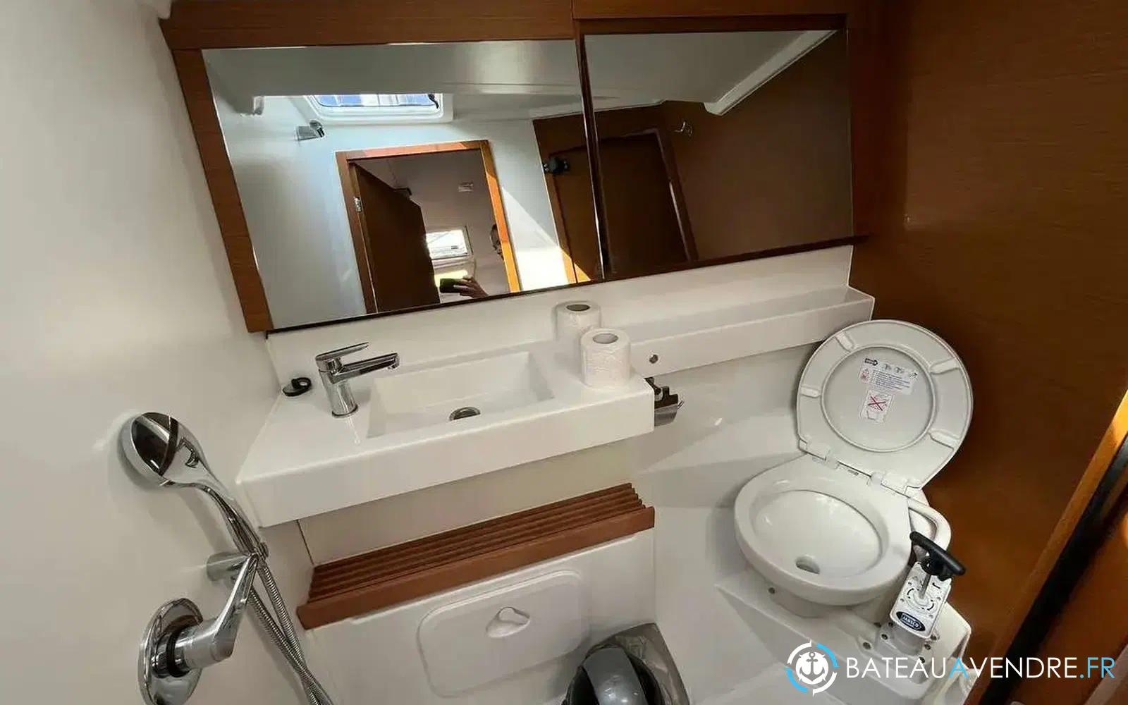 slider 1 Jeanneau Sun Odyssey 440