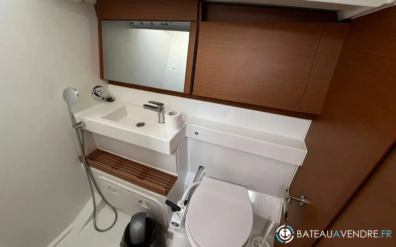 slider 5 Jeanneau Sun Odyssey 440