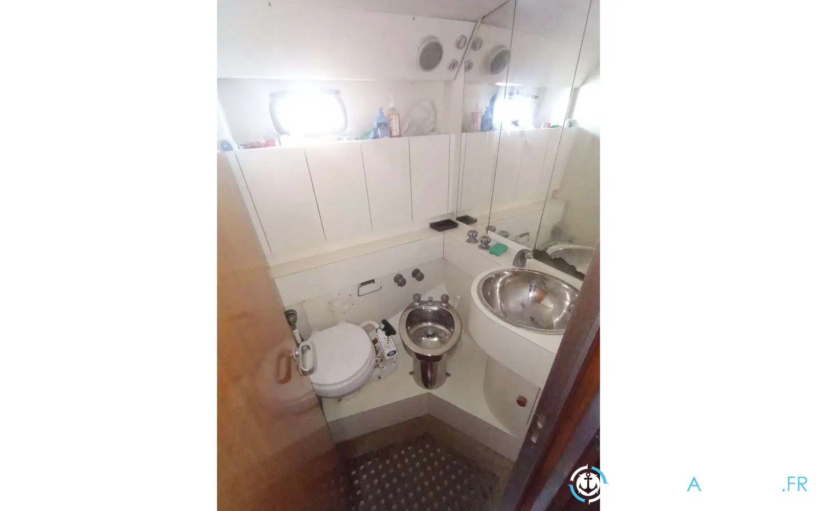 slider 5 Ferretti Altura 424