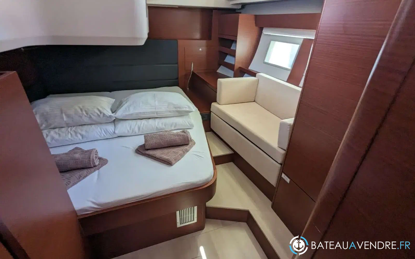 slider 1 Hanse 548