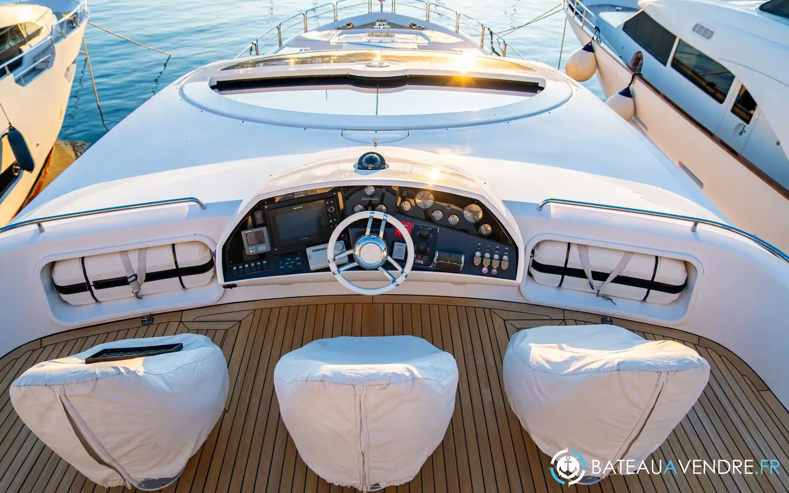 slider 10 Sunseeker Predator 92