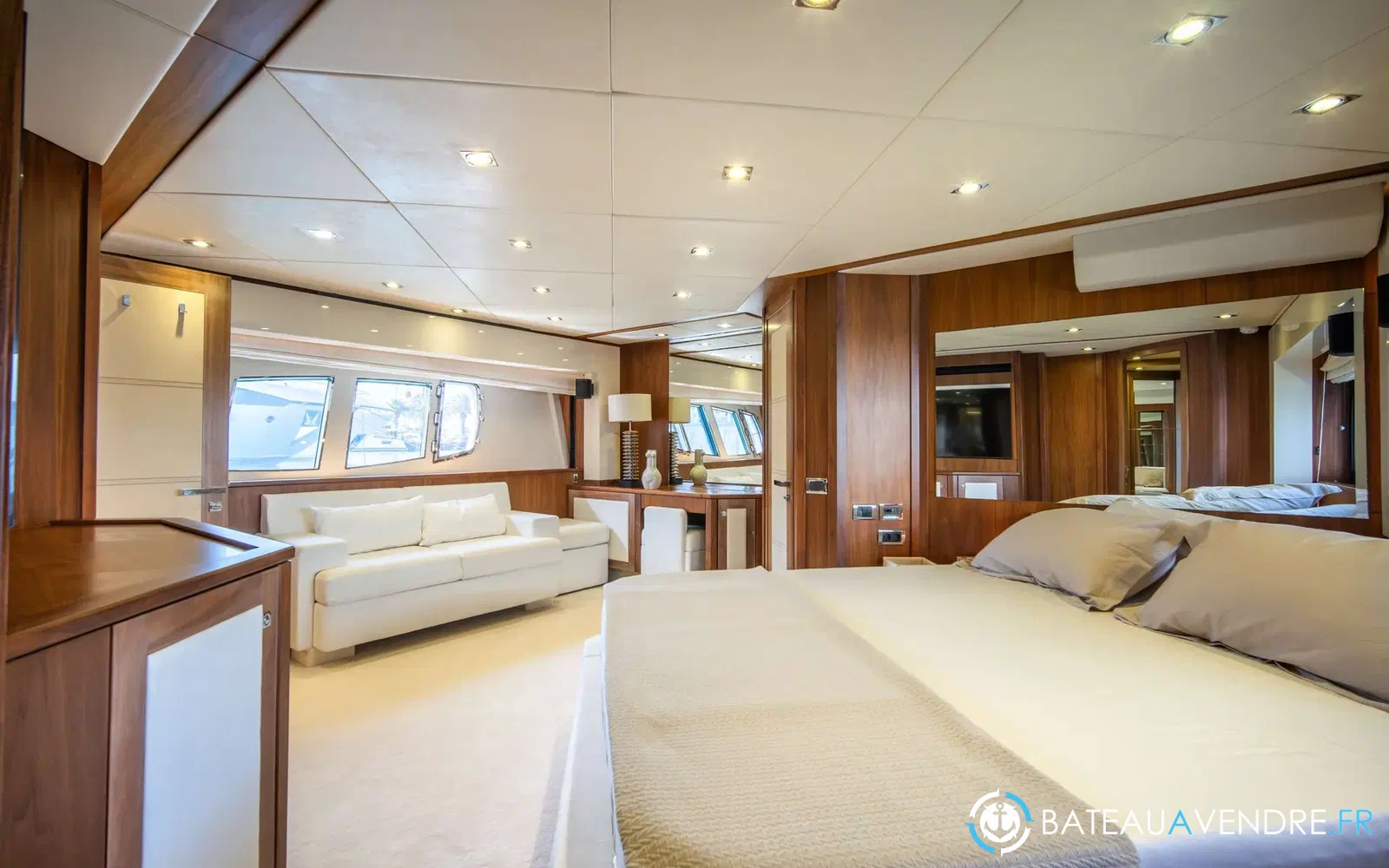slider 21 Sunseeker Predator 92