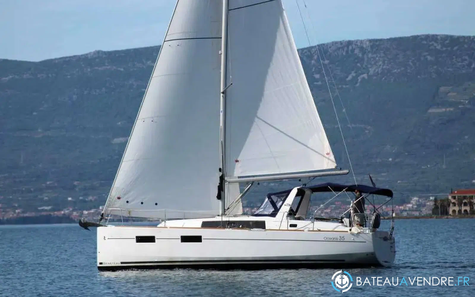 slider 0 Beneteau Oceanis 35