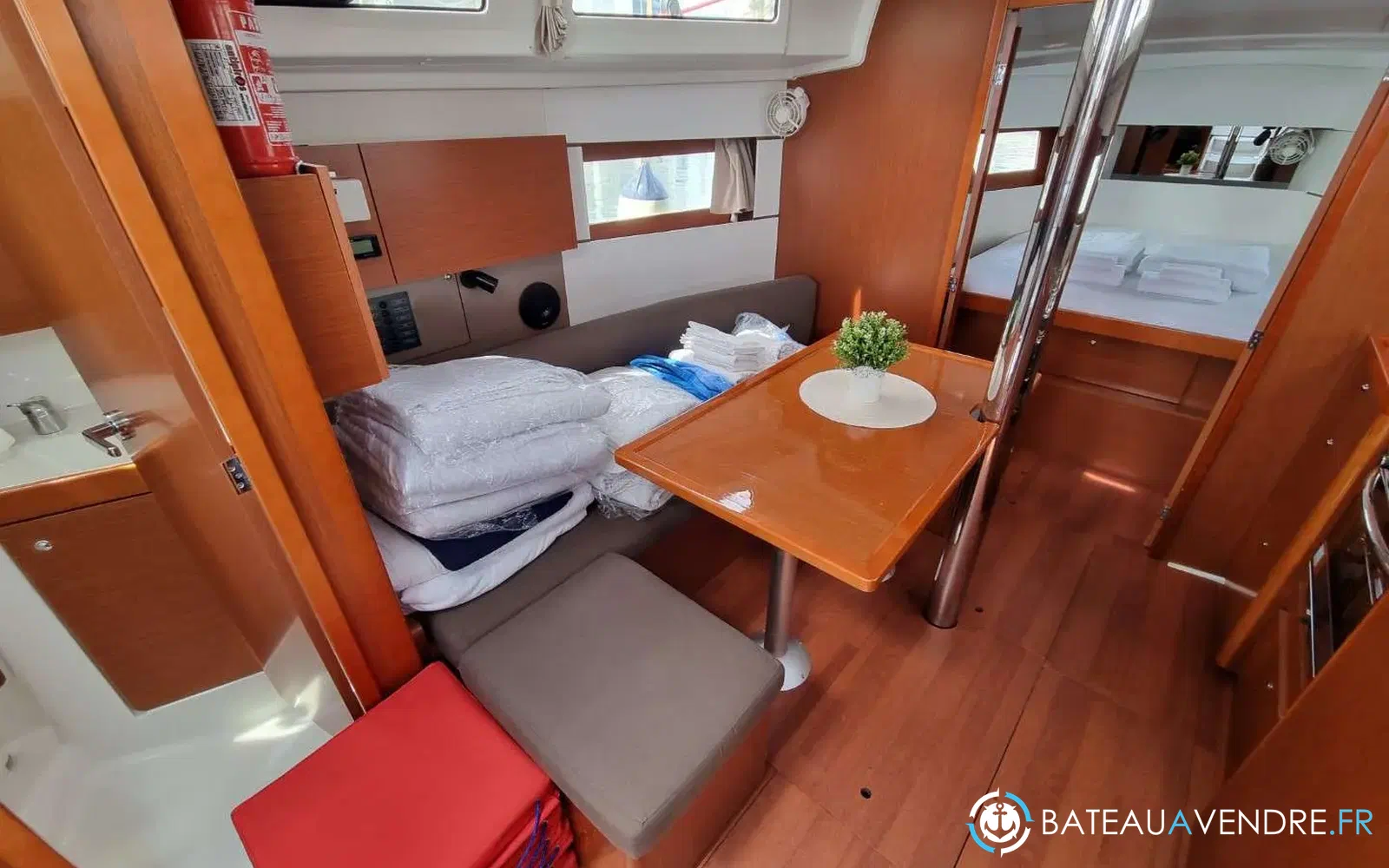 slider 18 Beneteau Oceanis 38.1