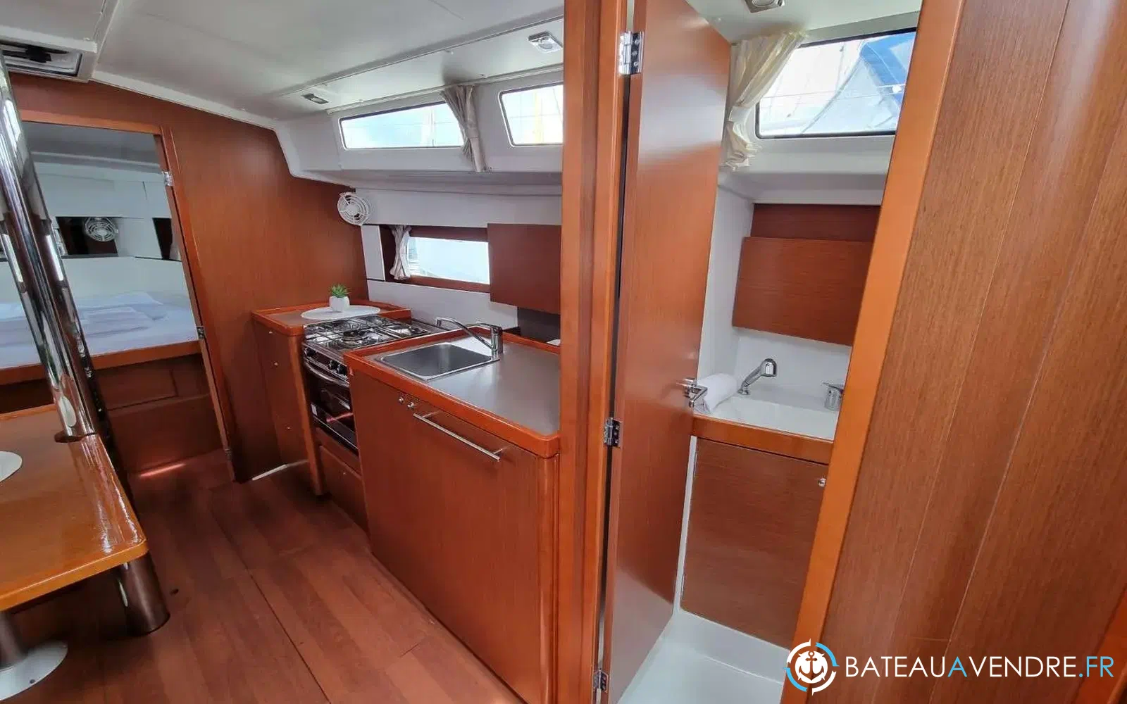 slider 3 Beneteau Oceanis 38.1