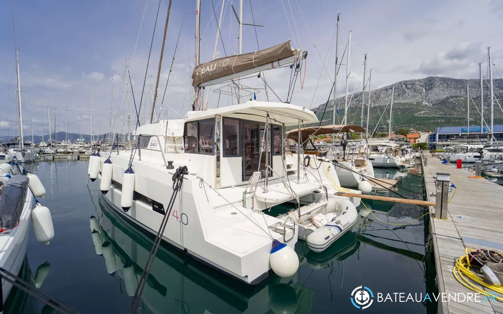 slider 0 Bali Catamarans Bali 4.0