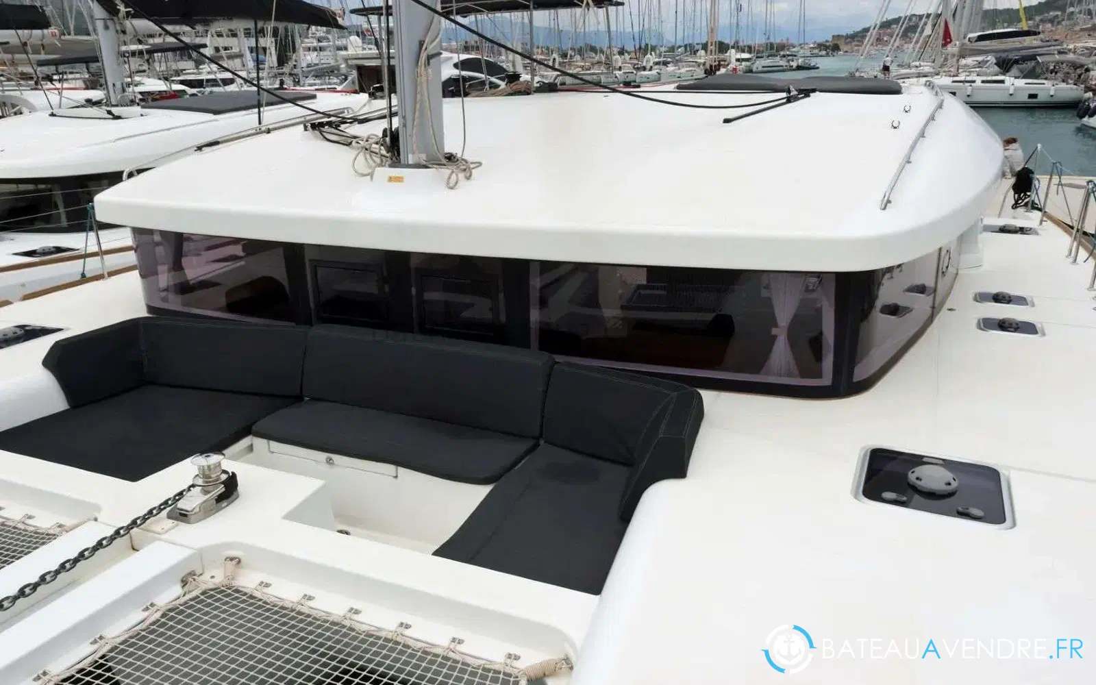 slider 17 Lagoon 450 Sport Top