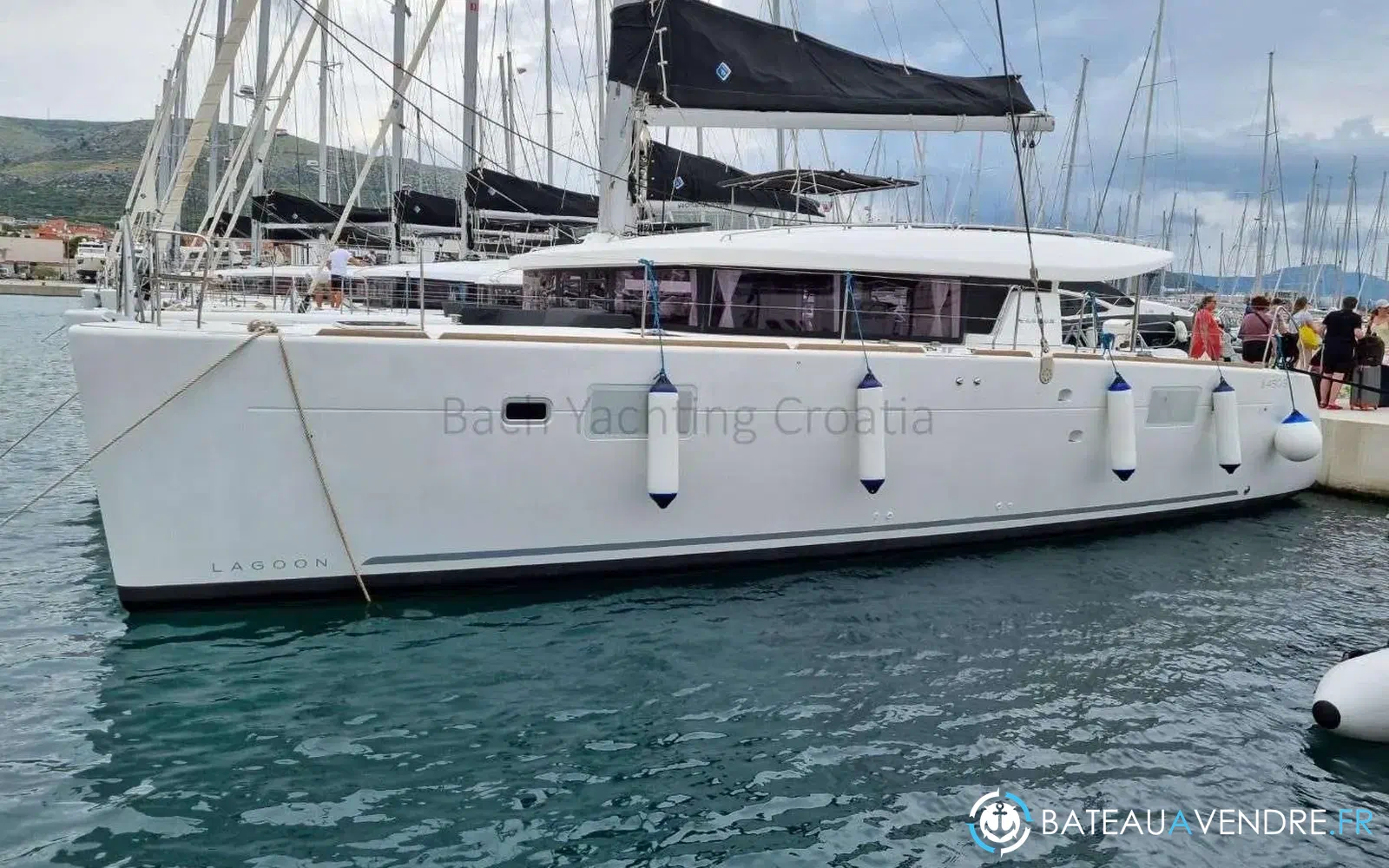slider 30 Lagoon 450 Sport Top