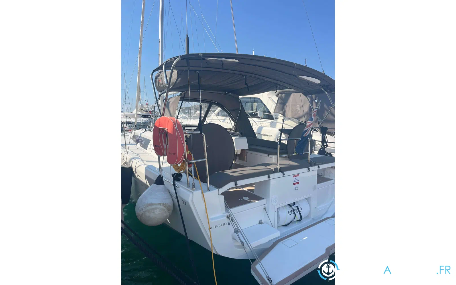 slider 5 Dufour Gib Sea 37