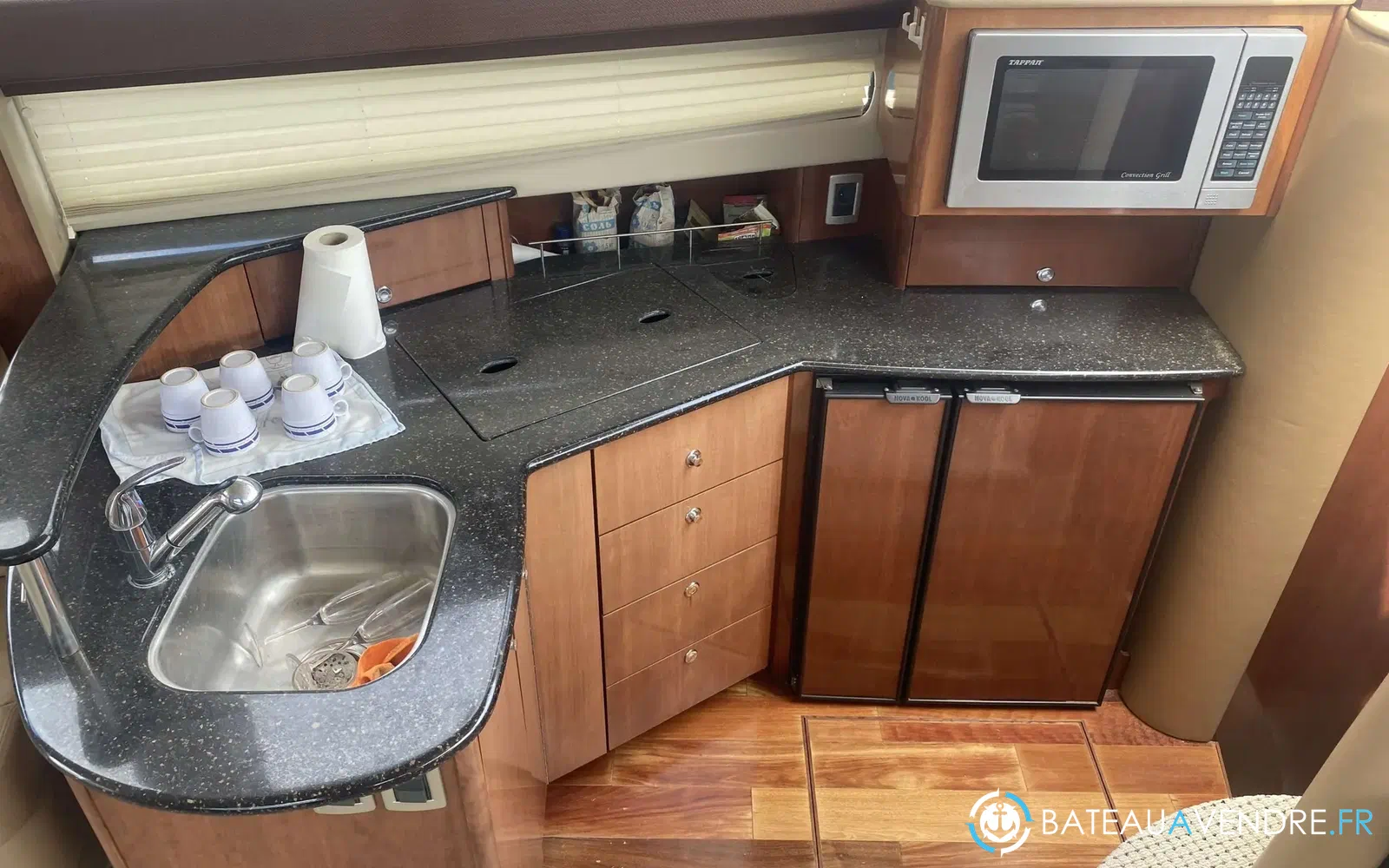 slider 9 Meridian Yacht Sedan 391