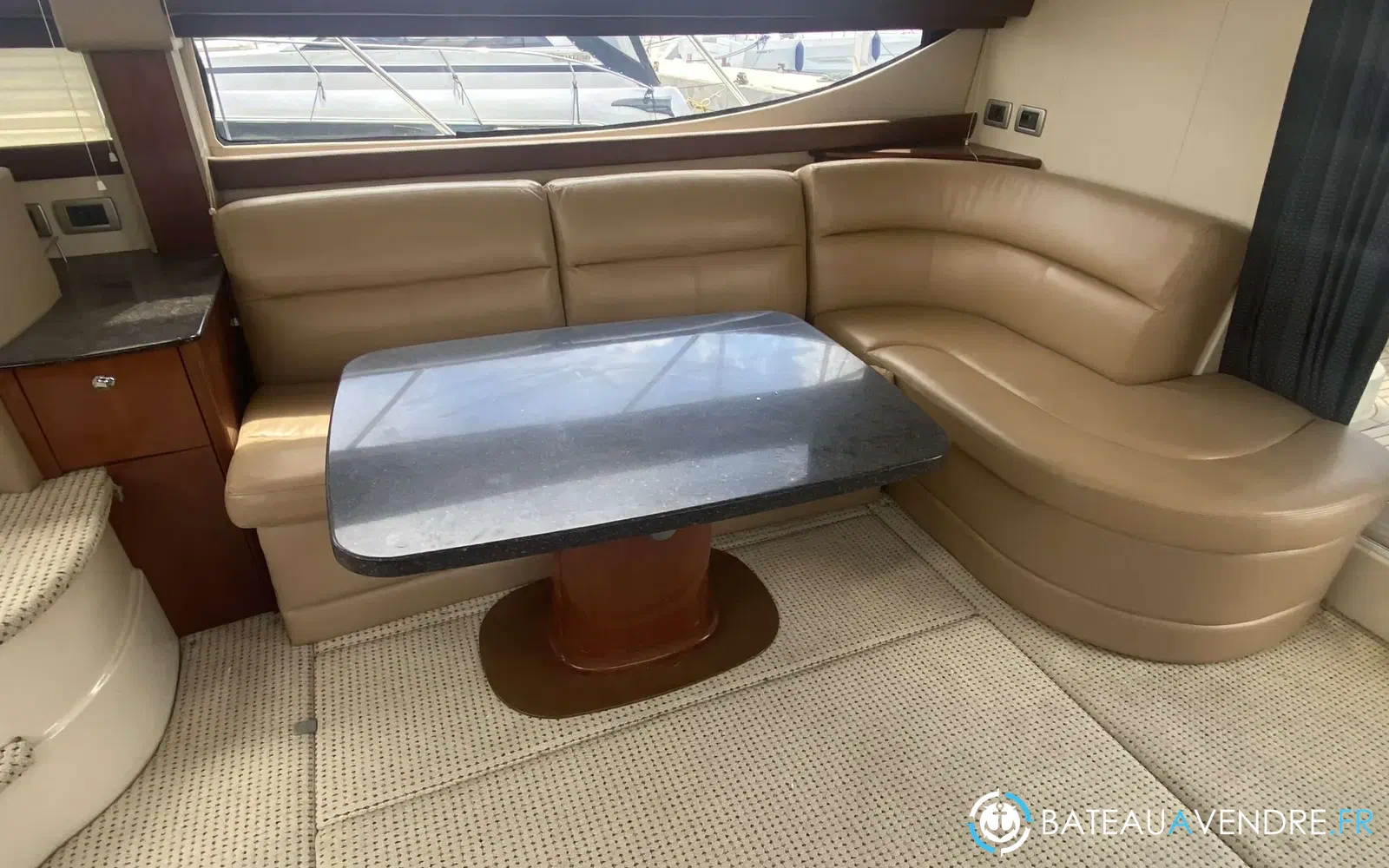 slider 18 Meridian Yacht Sedan 391