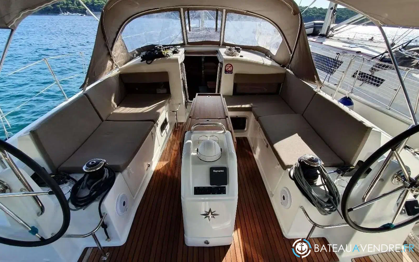slider 10 Jeanneau Sun Odyssey 440