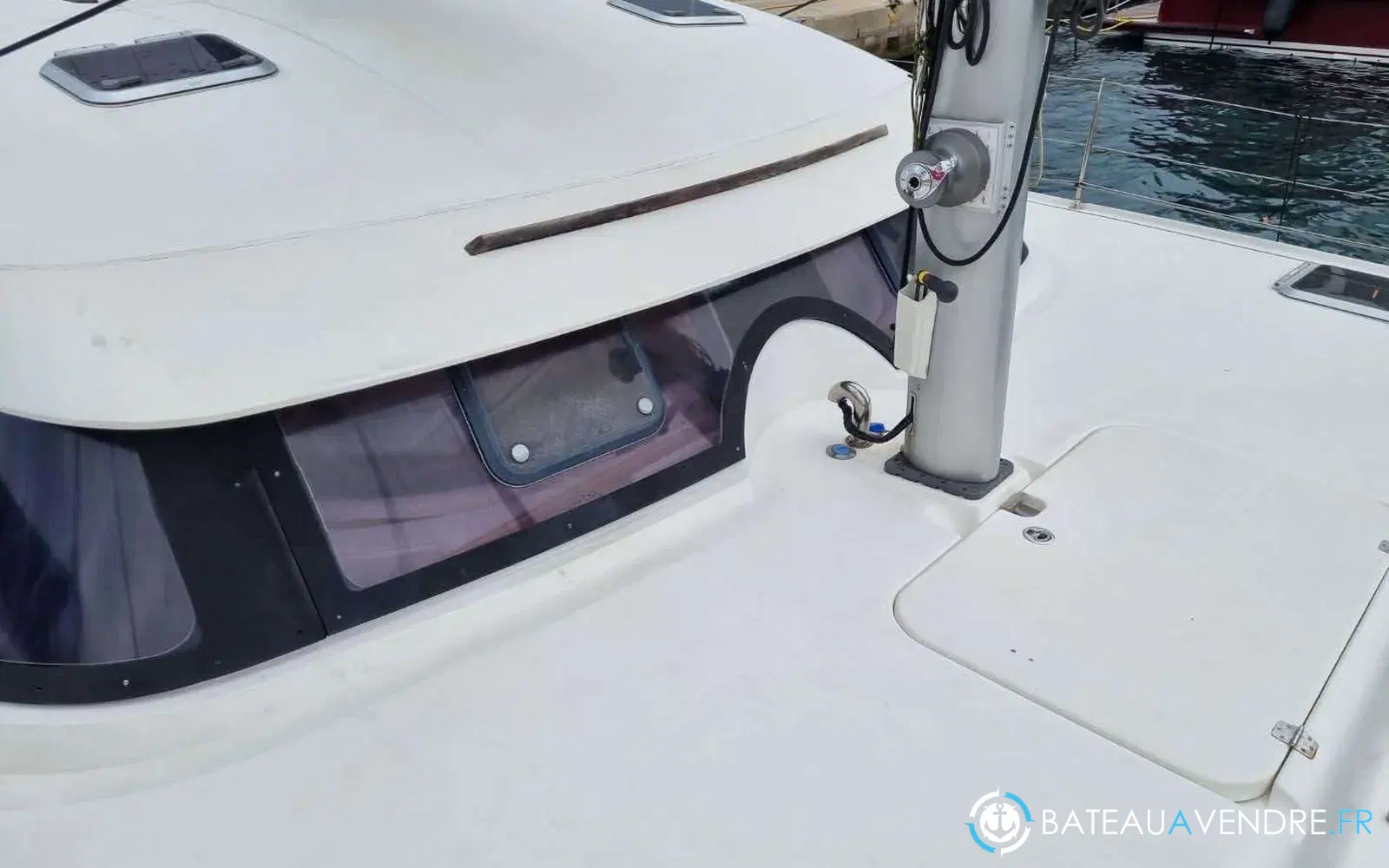 slider 8 Nautitech 40