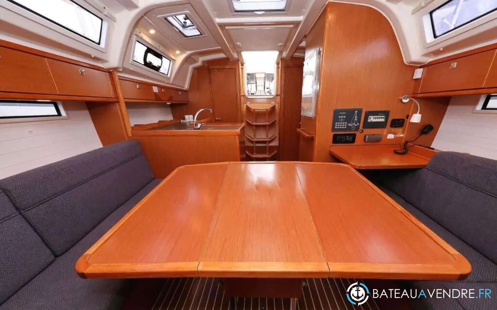 slider 6 Bavaria 37 Cruiser