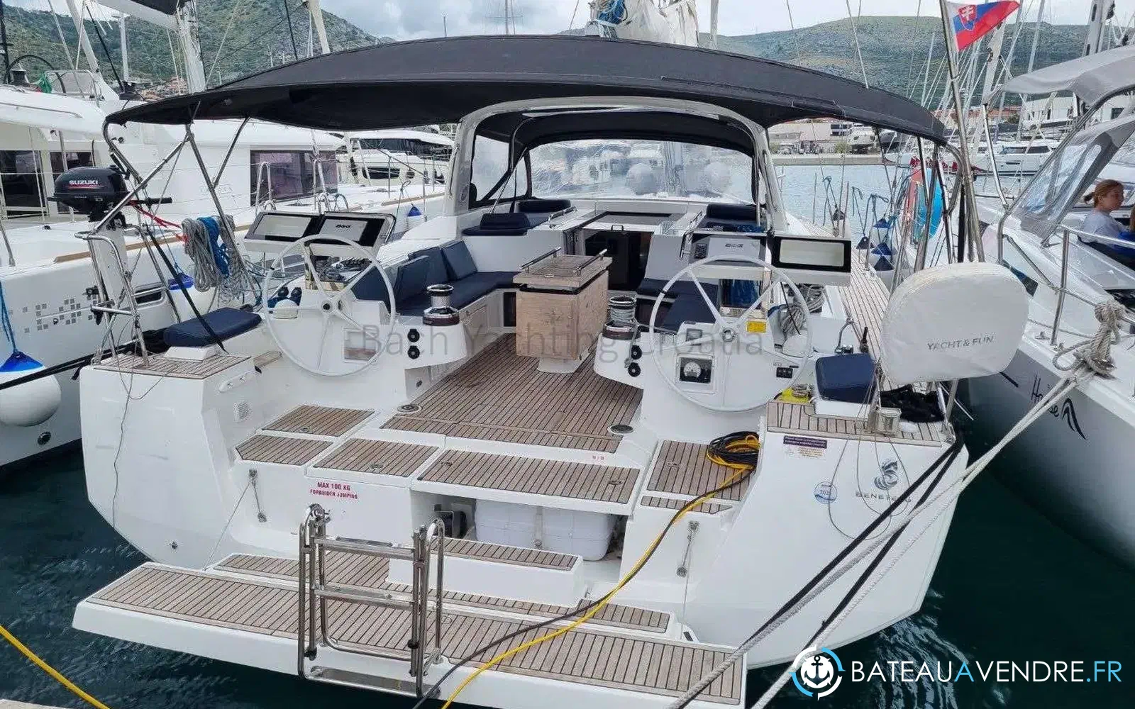 slider 10 Beneteau Oceanis 55