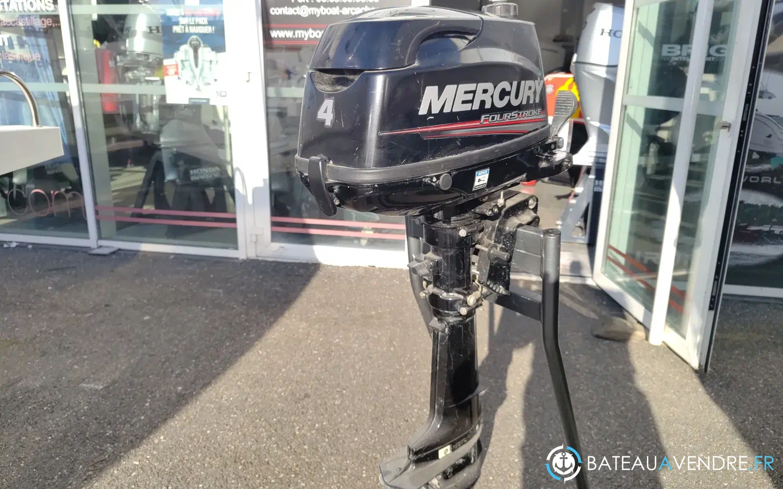 slider 0 MERCURY F4 arbre court