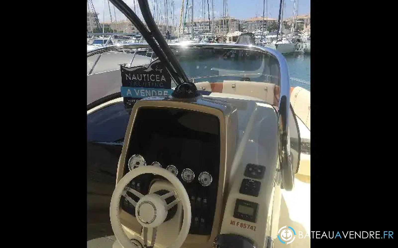 slider 8 Invictus 280 TT