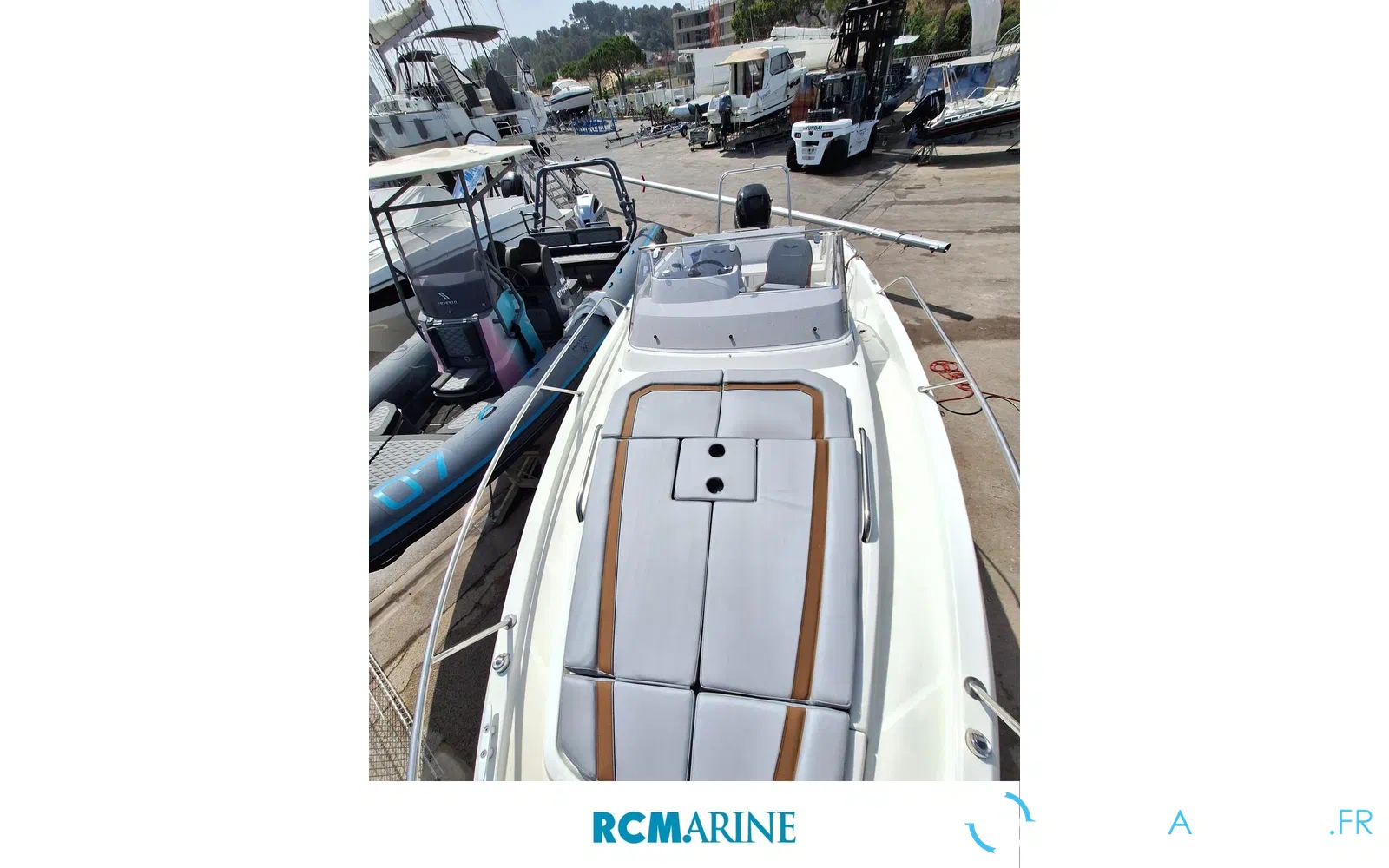 slider 2 Beneteau Flyer 8 SUNdeck V2