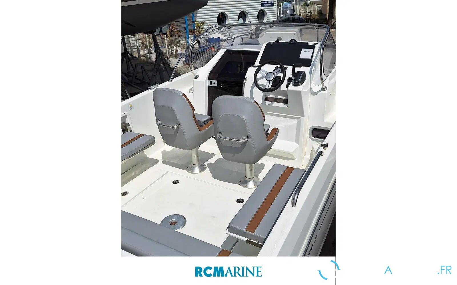 slider 3 Beneteau Flyer 8 SUNdeck V2