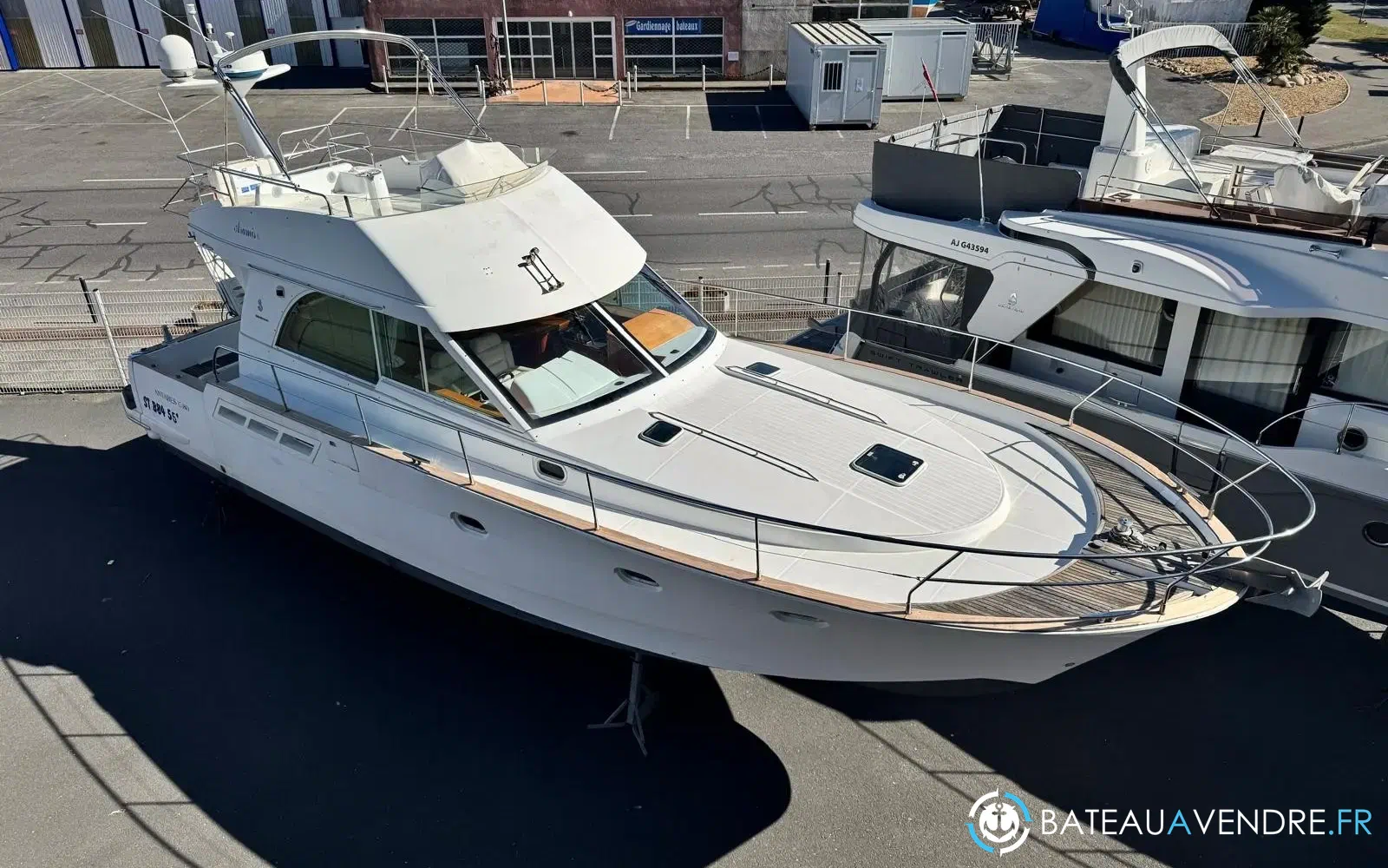 slider 0 Beneteau Antares 13.80