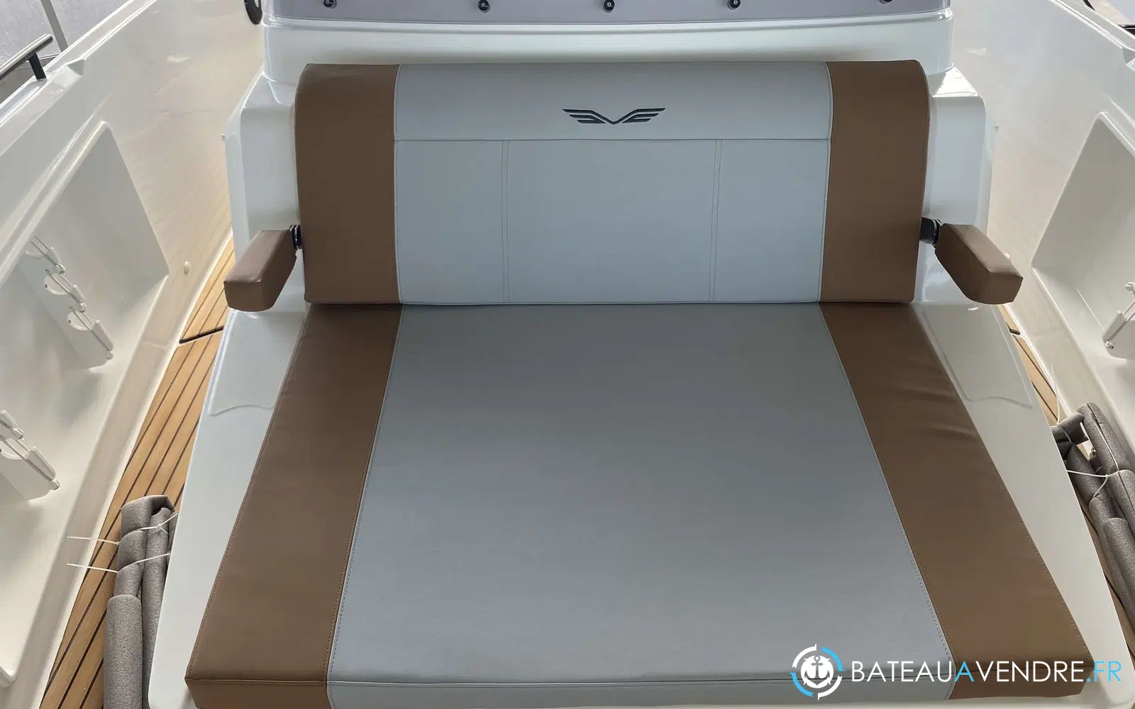 slider 15 Beneteau Flyer 9 Spacedeck