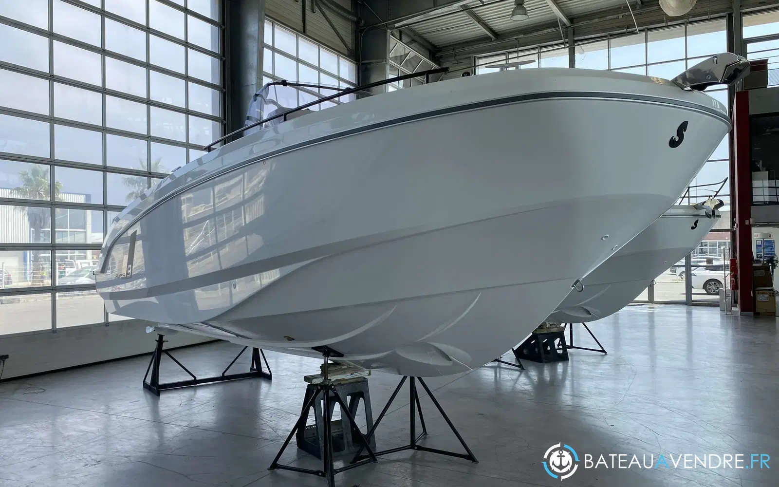 slider 4 Beneteau Flyer 9 Spacedeck