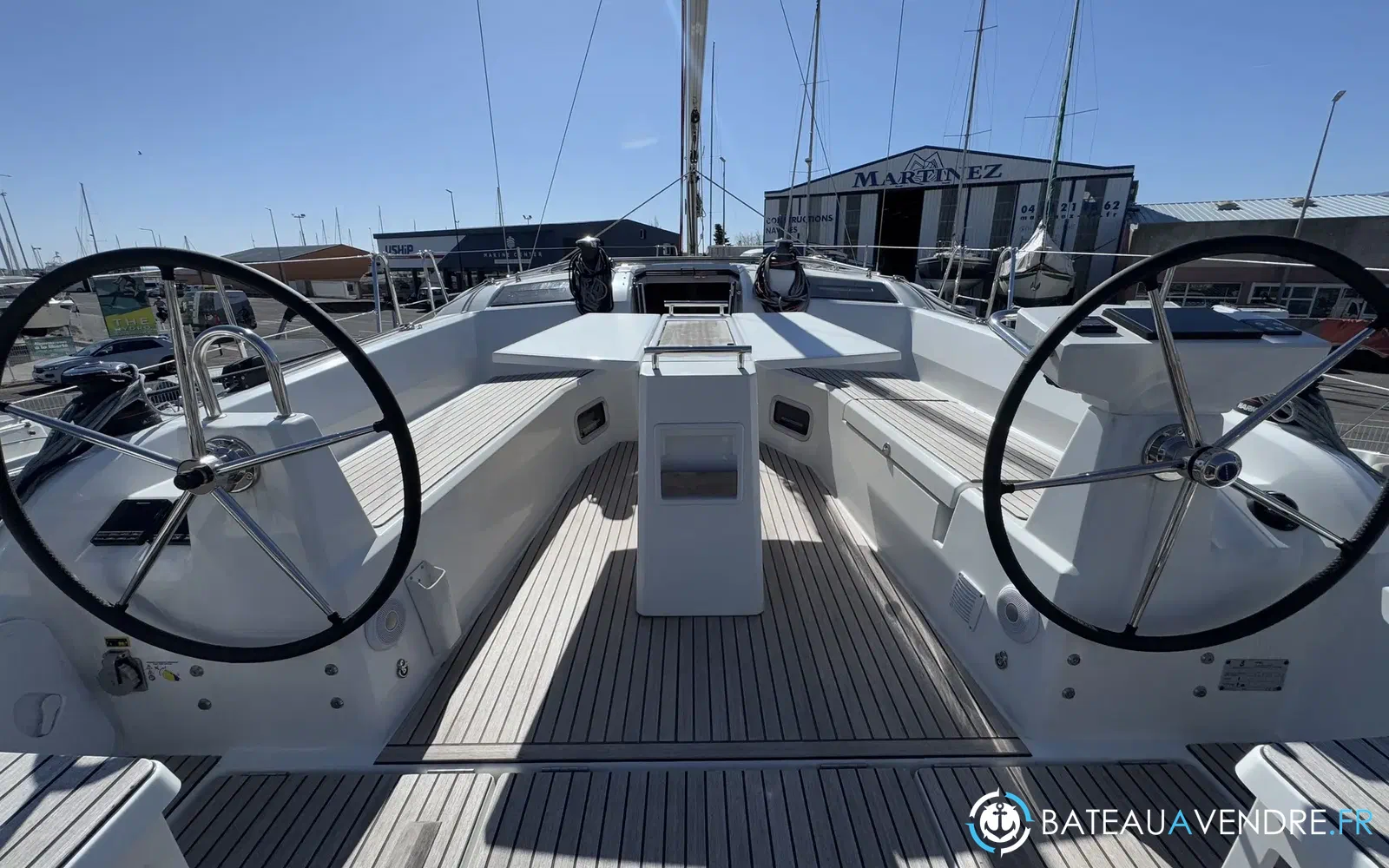 slider 1 Beneteau Oceanis 37.1