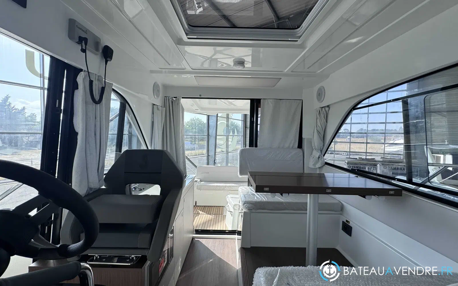slider 4 Beneteau Antares 9 OB Antares 9 V2
