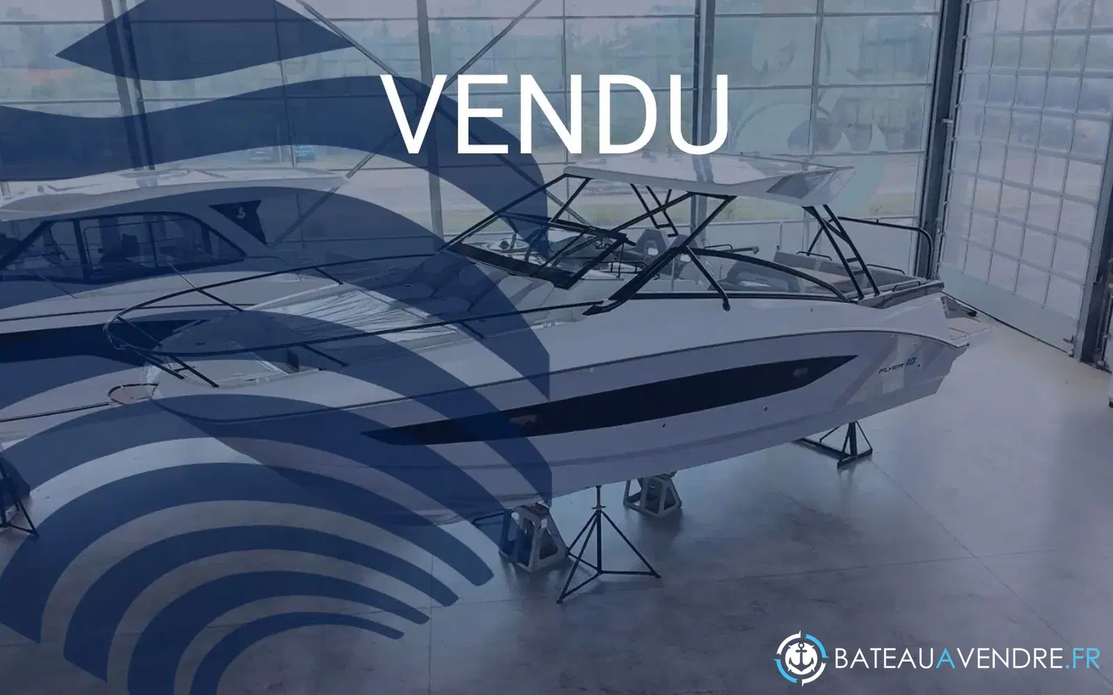 slider 0 Beneteau Flyer 10
