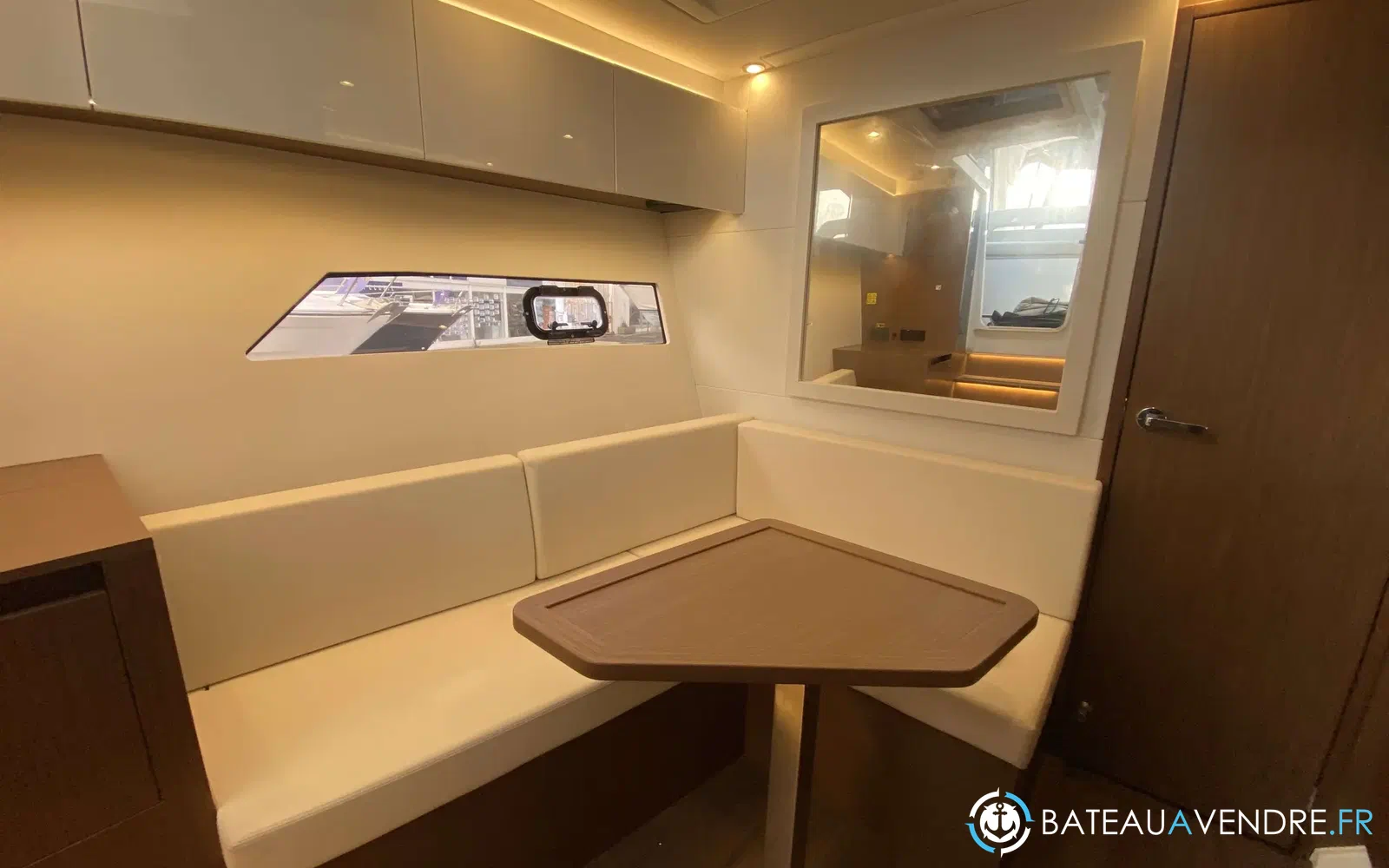 slider 10 Beneteau Gran Turismo 36