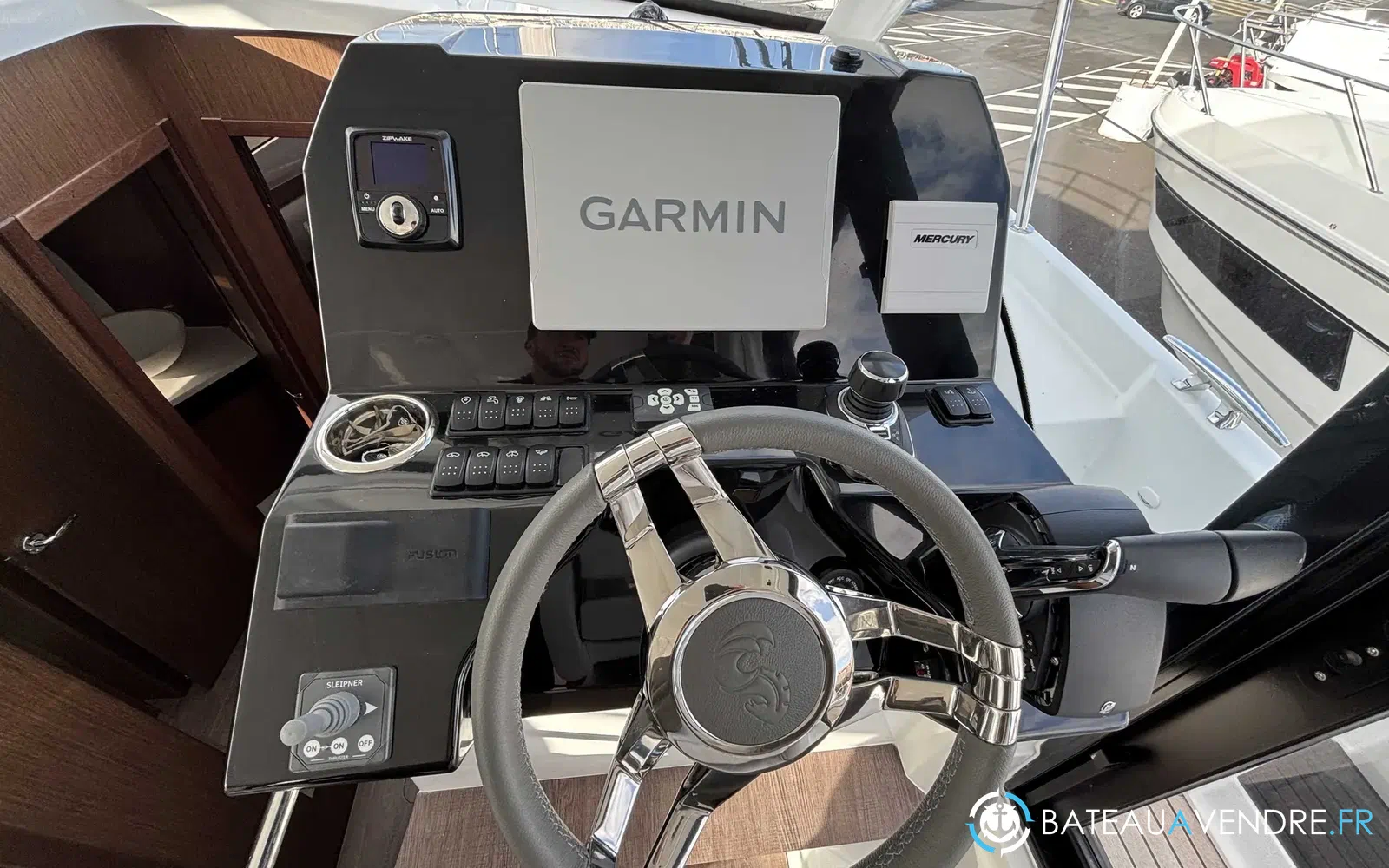 slider 10 Beneteau Antares 11