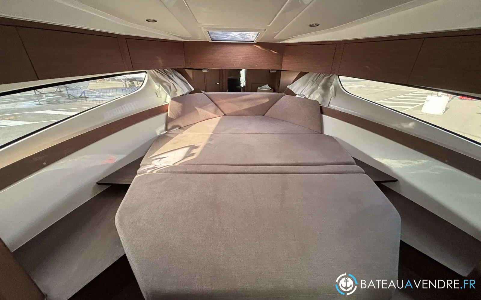 slider 11 Beneteau Antares 11