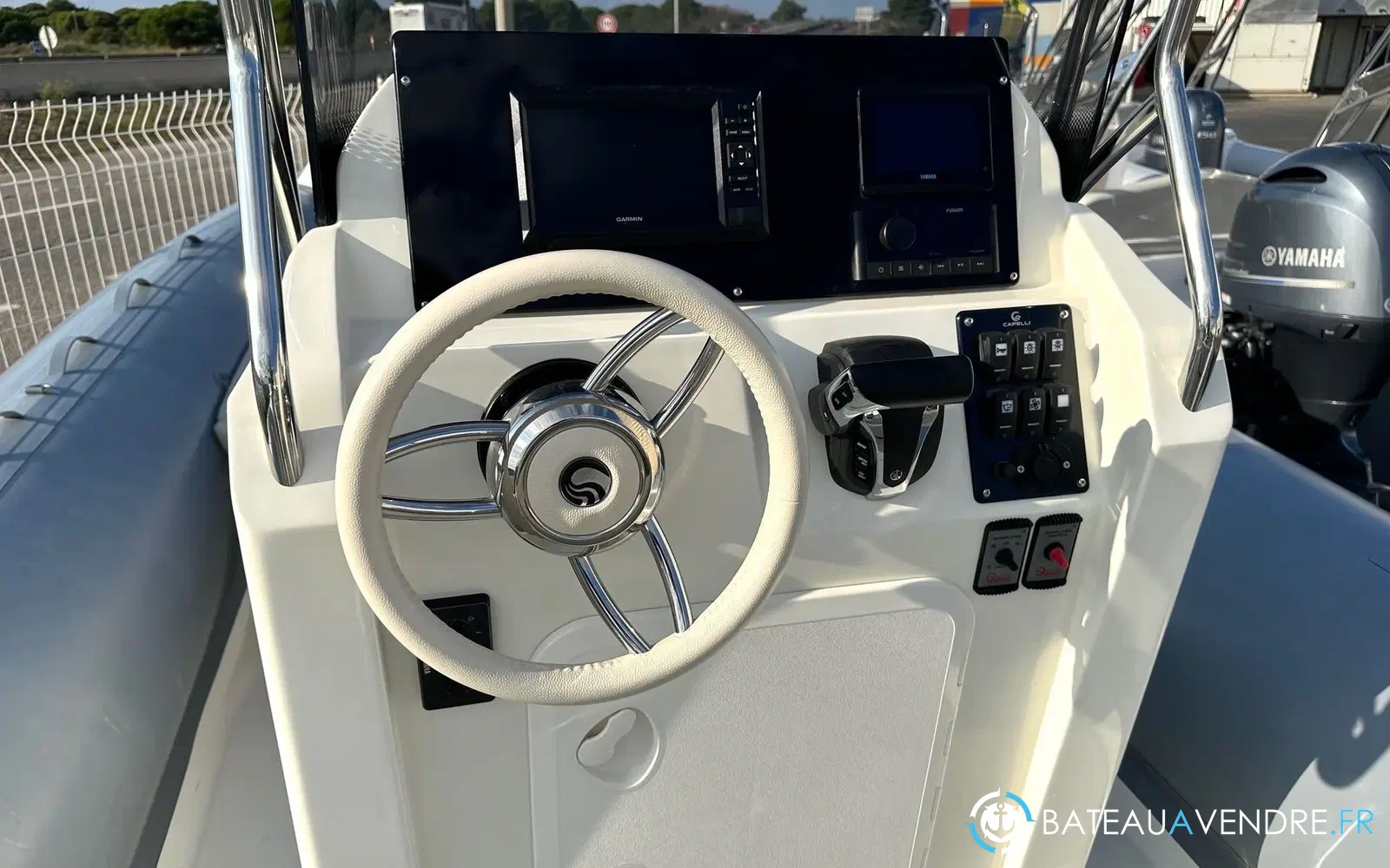 slider 8 Capelli Tempest 700